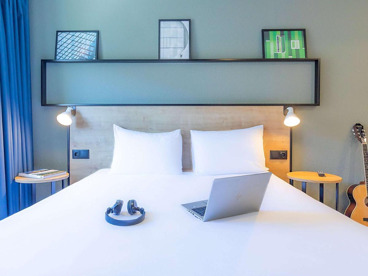 Hotel ibis Braganca Bagian luar foto